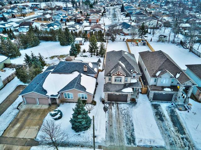 7912 Woodbine St, House detached with 4 bedrooms, 4 bathrooms and 4 parking in Niagara Falls ON | Image 23