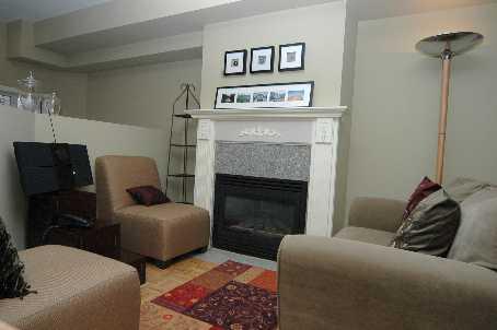 th 1 - 151 Merton St, Townhouse with 4 bedrooms, 3 bathrooms and 1 parking in Toronto ON | Image 2