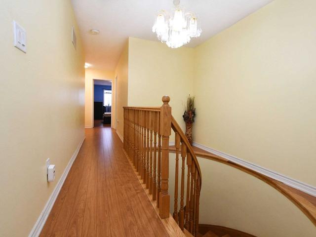 73 Tumbleweed Trail, House semidetached with 4 bedrooms, 4 bathrooms and 5 parking in Brampton ON | Image 11