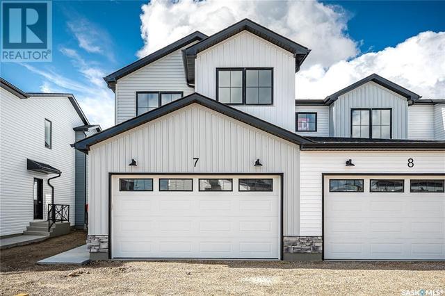 71 - 651 Dubois Cres, House attached with 3 bedrooms, 3 bathrooms and null parking in Saskatoon SK | Image 1