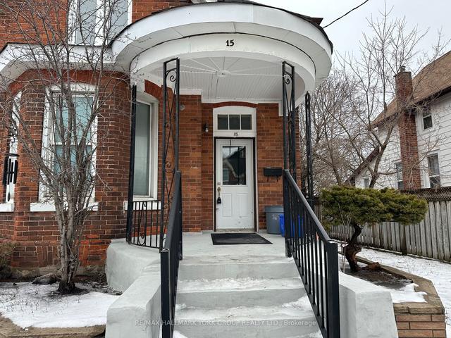 2 - 15 Burton Ave, House detached with 2 bedrooms, 1 bathrooms and 2 parking in Barrie ON | Image 12