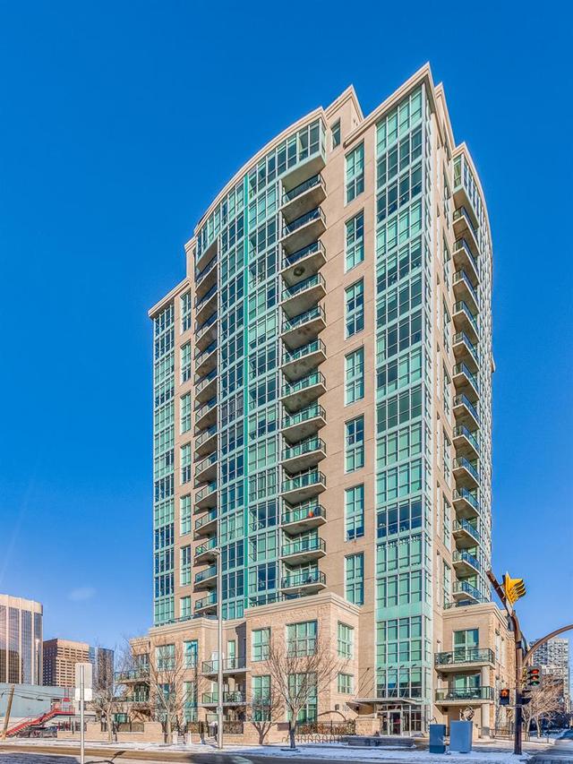 301 - 788 12 Avenue Sw, Condo with 2 bedrooms, 2 bathrooms and 1 parking in Calgary AB | Image 2