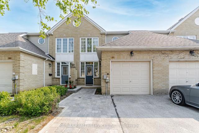 17 Hartnell Sq, Townhouse with 2 bedrooms, 3 bathrooms and 3 parking in Brampton ON | Image 12