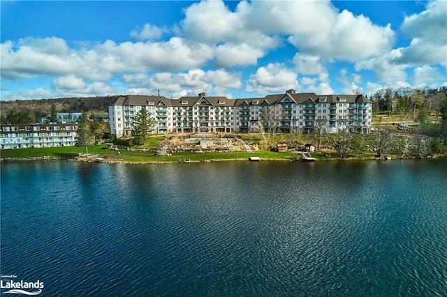330 - 25 Pen Lake Point Rd, House attached with 1 bedrooms, 1 bathrooms and 1 parking in Huntsville ON | Image 1
