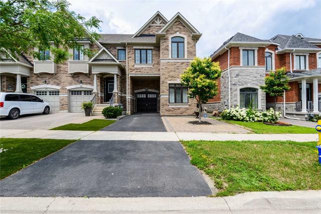 14 Via Toscana Dr, House attached with 3 bedrooms, 4 bathrooms and 3 parking in Vaughan ON | Image 1