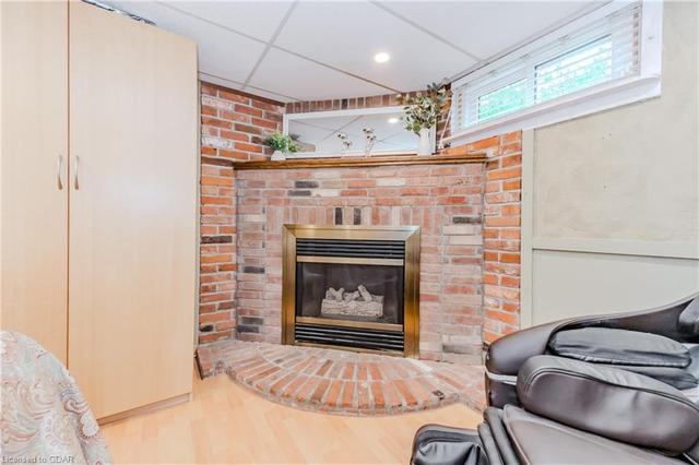 44 Ridgeway Ave, House detached with 4 bedrooms, 2 bathrooms and 7 parking in Guelph ON | Image 18