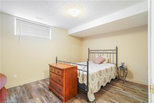 24 - 35 Cobden Crt, House attached with 2 bedrooms, 2 bathrooms and 2 parking in Brantford ON | Image 20