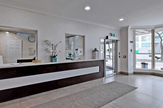 1019 - 250 Webb Dr, Condo with 2 bedrooms, 2 bathrooms and 2 parking in Mississauga ON | Image 37
