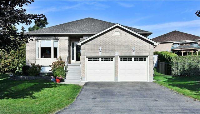 874 Wildflower Crt, House detached with 2 bedrooms, 4 bathrooms and 2 parking in Oshawa ON | Image 1