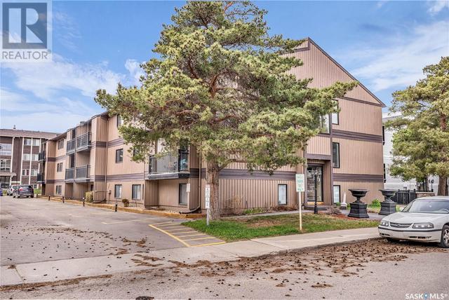 204 - 250 Pinehouse Pl, Condo with 1 bedrooms, 1 bathrooms and null parking in Saskatoon SK | Image 1