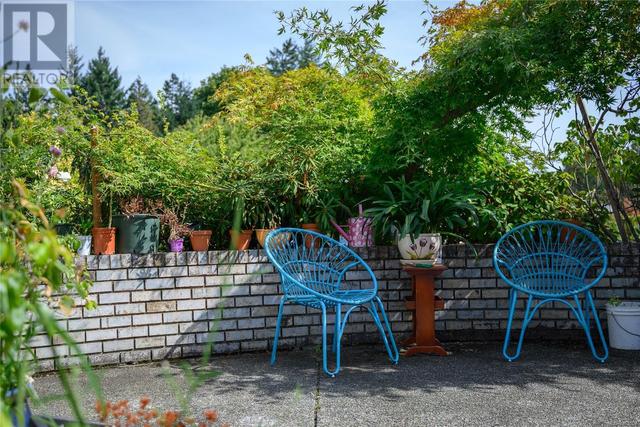 5981 Sunset Rd, House detached with 4 bedrooms, 3 bathrooms and 4 parking in Nanaimo BC | Image 3