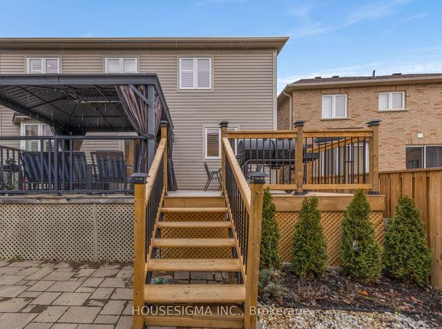 95 Eclipse Pl, House detached with 4 bedrooms, 4 bathrooms and 6 parking in Oshawa ON | Image 27