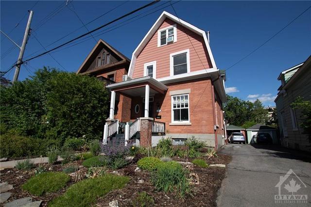 114 Dufferin Rd, House detached with 4 bedrooms, 3 bathrooms and 2 parking in Ottawa ON | Image 1