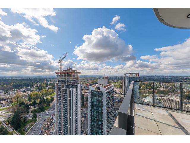 4105 - 9887 Whalley Boulevard, Condo with 2 bedrooms, 2 bathrooms and 2 parking in Surrey BC | Image 29