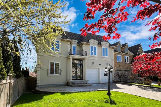 29 Ormsby Ct, House detached with 4 bedrooms, 5 bathrooms and 6 parking in Richmond Hill ON | Image 12