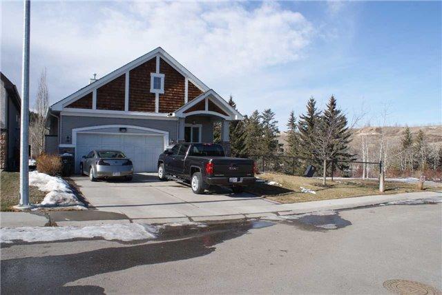 323 Valley Woods Pl Nw, House detached with 1 bedrooms, 3 bathrooms and 6 parking in Calgary AB | Image 1