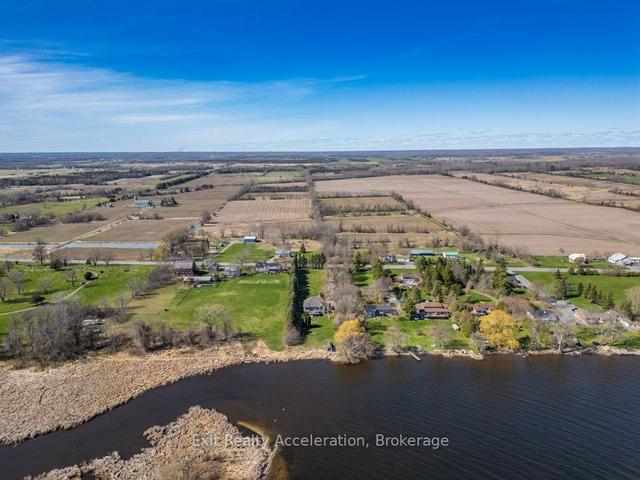 9536 Lennox And Addington County Rd 2, House detached with 3 bedrooms, 5 bathrooms and 12 parking in Greater Napanee ON | Image 32