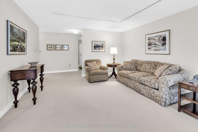 603 - 130 Carlton St, Condo with 2 bedrooms, 2 bathrooms and 1 parking in Toronto ON | Image 2