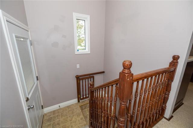 504 18th St E, House detached with 3 bedrooms, 1 bathrooms and 5 parking in Owen Sound ON | Image 32