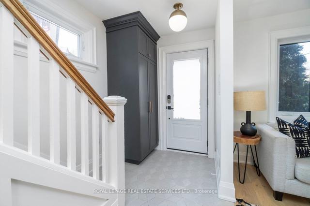 18 Coates Ave, House semidetached with 3 bedrooms, 2 bathrooms and 1 parking in Toronto ON | Image 34