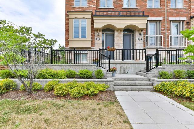 137 Norseman St, Townhouse with 3 bedrooms, 4 bathrooms and 2 parking in Toronto ON | Image 12