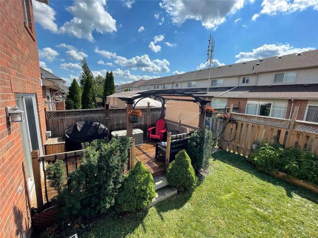 682 Hamilton Cres, House attached with 3 bedrooms, 3 bathrooms and 2 parking in Milton ON | Image 27