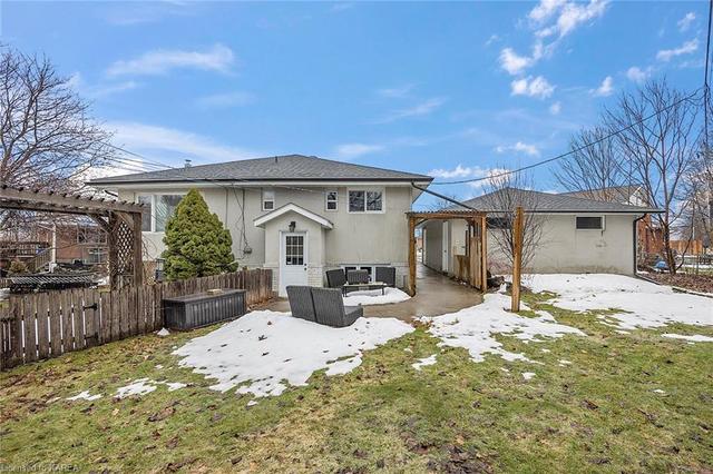 92 Brentwood Cres, House detached with 3 bedrooms, 3 bathrooms and null parking in Kingston ON | Image 40