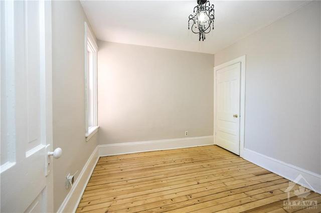 181 Percy St, Townhouse with 3 bedrooms, 2 bathrooms and 2 parking in Ottawa ON | Image 25