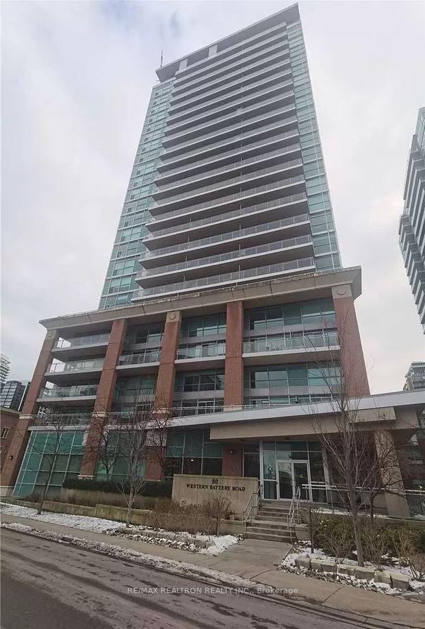 303 - 80 Western Battery Rd, Condo with 2 bedrooms, 1 bathrooms and 1 parking in Toronto ON | Image 1