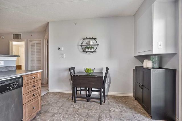 307 - 1479 Maple Ave, Condo with 1 bedrooms, 1 bathrooms and 1 parking in Milton ON | Image 3