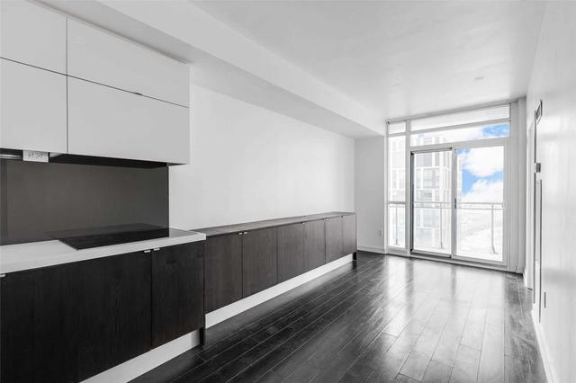 4110 - 21 Iceboat Terr, Condo with 1 bedrooms, 1 bathrooms and 0 parking in Toronto ON | Image 19