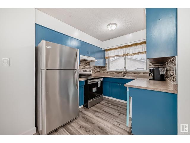 6804 32 Ave Nw, House detached with 5 bedrooms, 2 bathrooms and null parking in Edmonton AB | Image 13