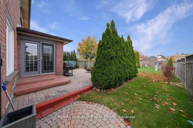70 Lime Dr, House detached with 4 bedrooms, 3 bathrooms and 8 parking in Vaughan ON | Image 24