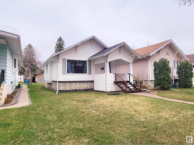 11137 123 St Nw, House detached with 3 bedrooms, 0 bathrooms and null parking in Edmonton AB | Image 2