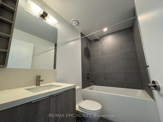 ph21 - 2020 Bathurst St, Condo with 3 bedrooms, 2 bathrooms and 0 parking in Toronto ON | Image 18