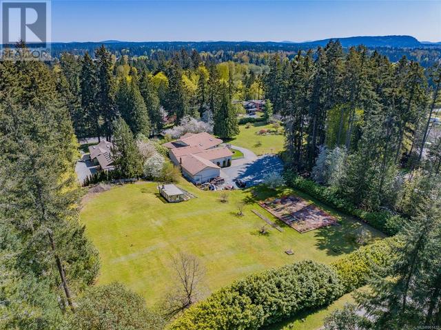 2369 South Wellington Rd, House detached with 3 bedrooms, 2 bathrooms and 6 parking in Nanaimo A BC | Image 35