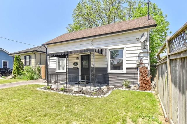 7 Balfour St, House detached with 3 bedrooms, 1 bathrooms and 4 parking in Brantford ON | Image 43