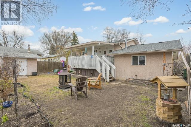 1705 Richardson Rd, House detached with 4 bedrooms, 2 bathrooms and null parking in Saskatoon SK | Image 35