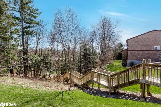 19 Loggers Run, House attached with 4 bedrooms, 2 bathrooms and 2 parking in Barrie ON | Image 39