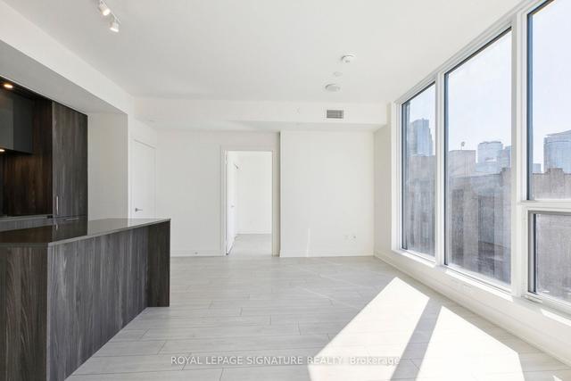 1601 - 15 Mercer St, Condo with 2 bedrooms, 2 bathrooms and 0 parking in Toronto ON | Image 37