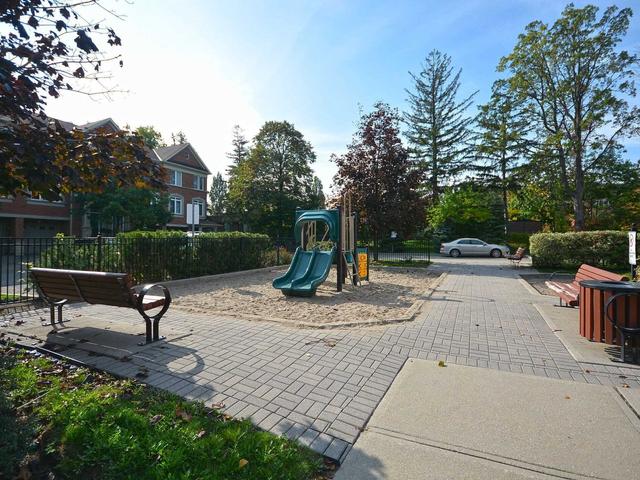 3180 Joel Kerbel Pl, House attached with 3 bedrooms, 3 bathrooms and 3 parking in Mississauga ON | Image 28