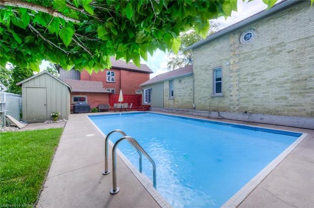 414 Duke St, House detached with 3 bedrooms, 2 bathrooms and null parking in Cambridge ON | Image 43