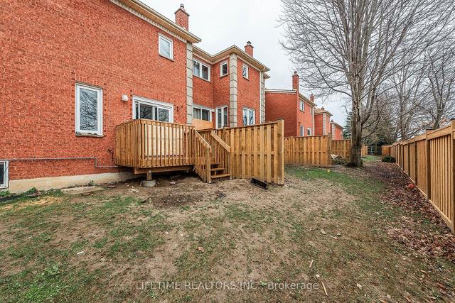 7 - 80 Mccallum Dr, Townhouse with 5 bedrooms, 4 bathrooms and 3 parking in Richmond Hill ON | Image 21