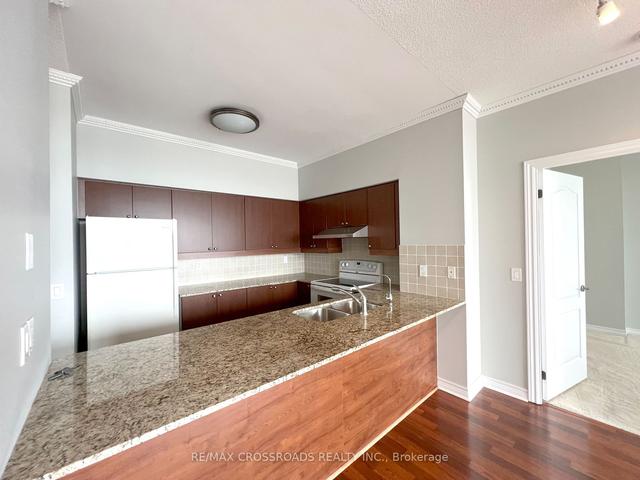 1004 - 15 North Park Rd, Condo with 2 bedrooms, 2 bathrooms and 1 parking in Vaughan ON | Image 23