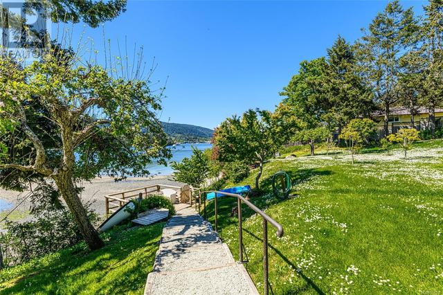 116 Fruitvale Rd, House detached with 3 bedrooms, 3 bathrooms and 4 parking in Saltspring Island BC | Image 35