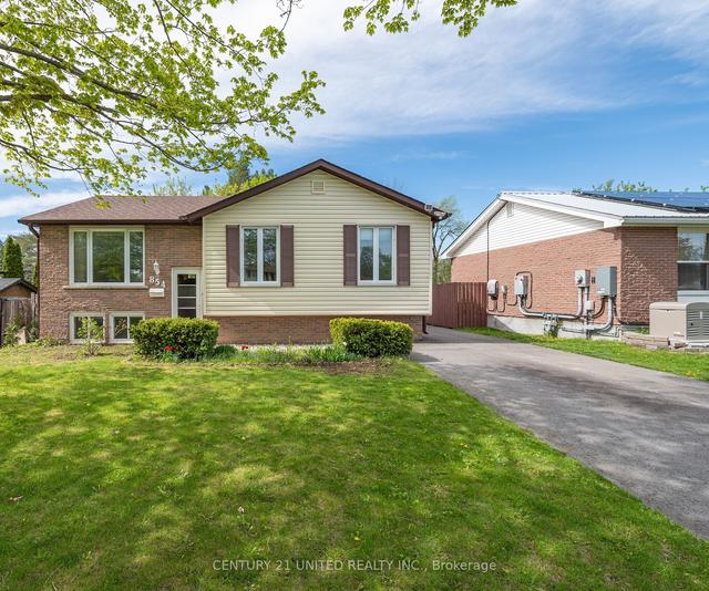854 Terrace Rd, House detached with 3 bedrooms, 2 bathrooms and 5 parking in Peterborough ON | Image 1