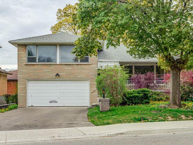 22 Arlstan Dr, House detached with 3 bedrooms, 3 bathrooms and 6 parking in Toronto ON | Image 1