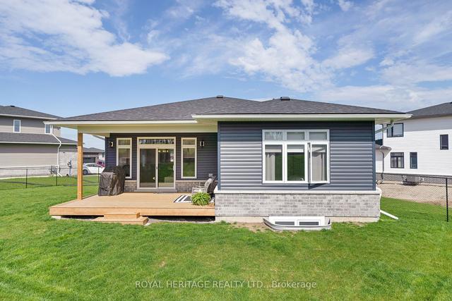5 Sunridge Crt, House detached with 2 bedrooms, 3 bathrooms and 5 parking in Cramahe ON | Image 26