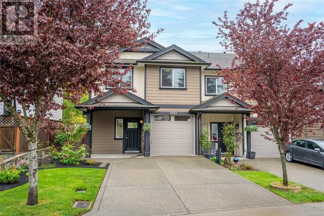 1042 Gala Crt, House detached with 3 bedrooms, 3 bathrooms and 3 parking in Langford BC | Image 1