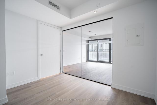 1418 - 1 Jarvis St, Condo with 1 bedrooms, 1 bathrooms and 0 parking in Hamilton ON | Image 2